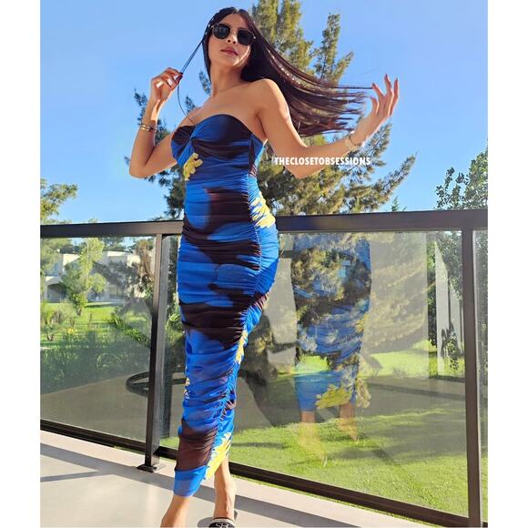 ZARA BLOGGER FAVE!!! Fitted Strapless Dress NWT - Picture 4 of 16